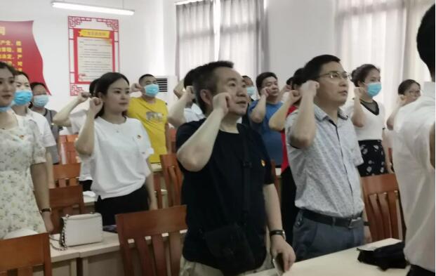 1593672343585084397.jpg 44518.jpg